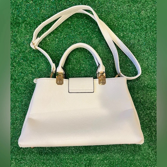 DANSEIN purse ! - Picture 2 of 7